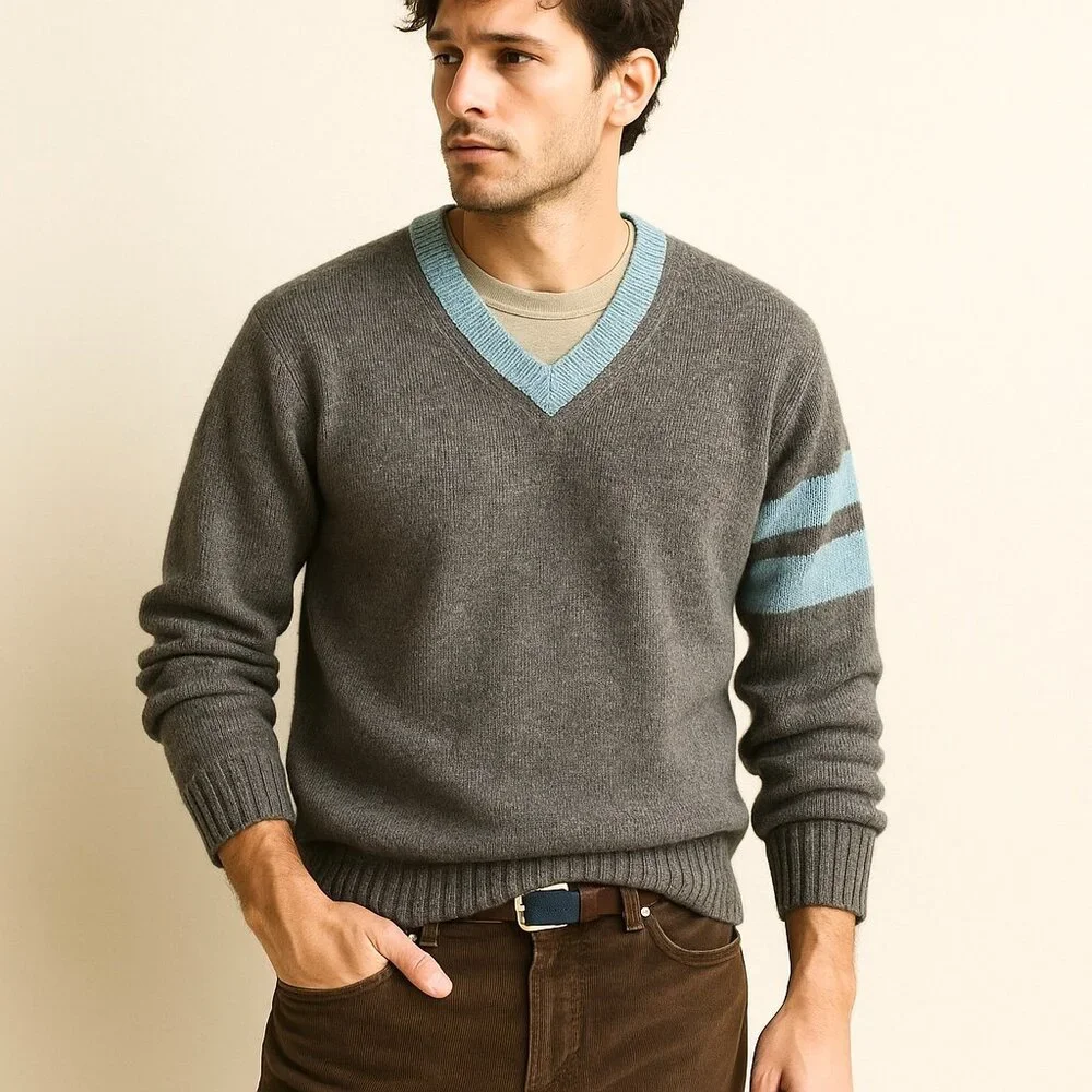 J. Crew Vintage 90s Mens Wool Sweater LT Gray Blue Trim Striped Sleeve Hong Kong